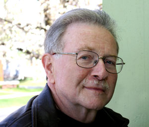 Author Robert Flanagan